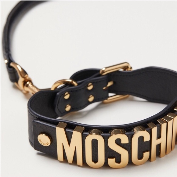 Moschino dog collar & lead!! Highly sought after - Picture 7 of 10